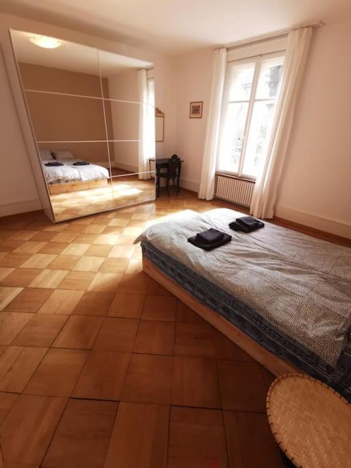 Beautiful Central Apartment Берн Экстерьер фото
